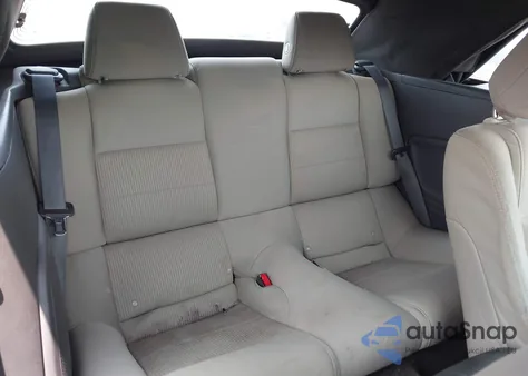 2014 Ford Mustang V6 из США, поврежденный, VIN 1ZVBP8EM4E5201342